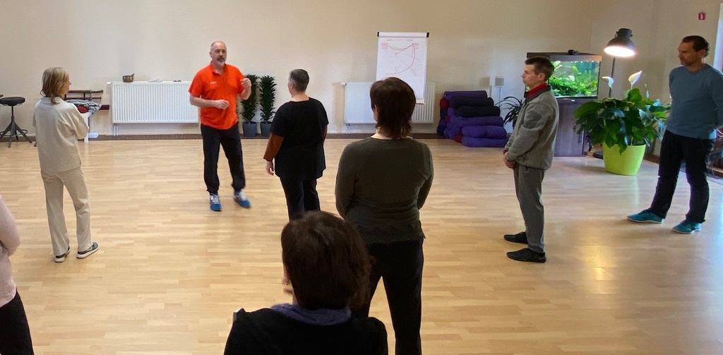 Tai Chi Vorm 2 > 2/8